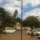 Солнечный уличный фонарь мощностью 60 Вт установлен в Нигерии