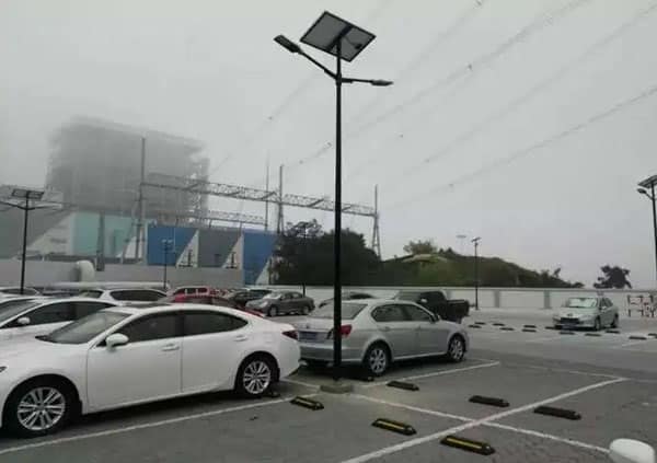Double 30W Solar Parking Lot Light